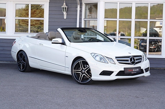 Mercedes-Benz E350 2 of 20