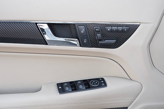 Mercedes-Benz E350 15 of 20