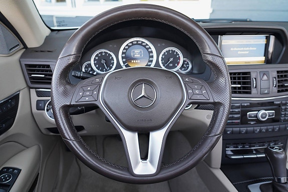 Mercedes-Benz E350 19 of 20