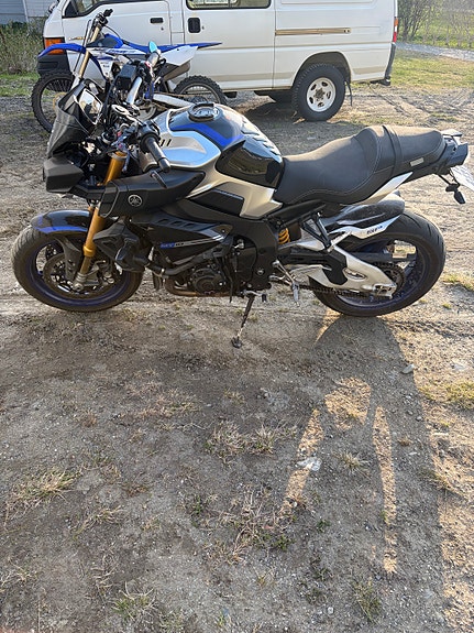 Yamaha MT-10 SP 5 of 8