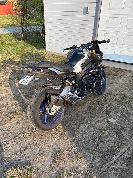 Yamaha MT-10 SP 4 of 8