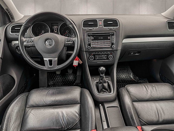 Volkswagen Golf VI 6 of 11