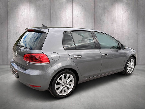 Volkswagen Golf VI 4 of 5