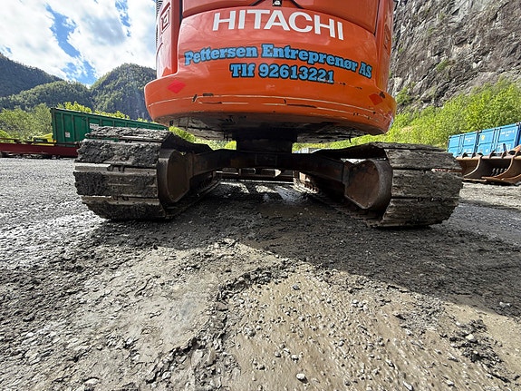 Hitachi ZX85US-6 7 of 14