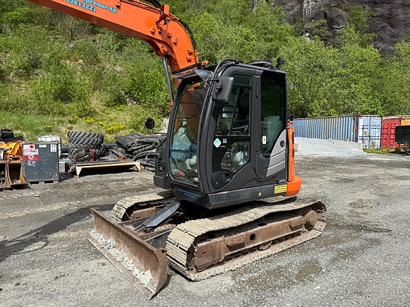 Hitachi ZX85US-6 9 of 14