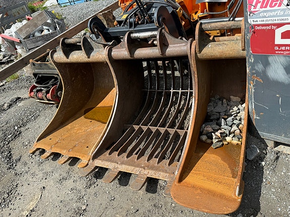 Hitachi ZX85US-6 12 of 14