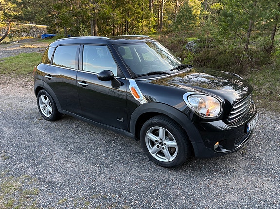 MINI Countryman Cooper D 4 of 5