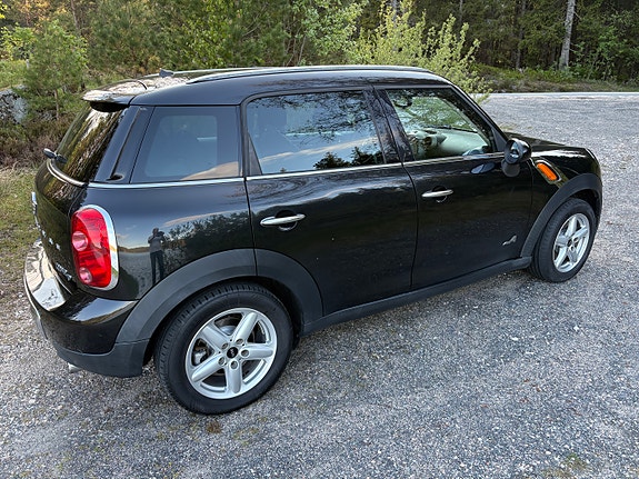 MINI Countryman Cooper D 3 of 5