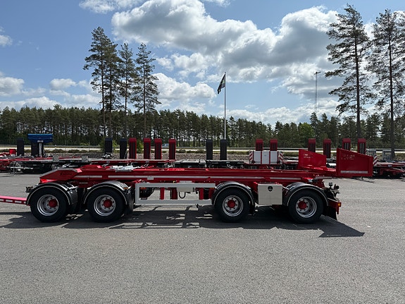 Hakarps 38 tons krokhenger med tipp och skjutbar boggie 5 of 30