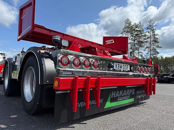 Hakarps 38 tons krokhenger med tipp och skjutbar boggie 15 of 30