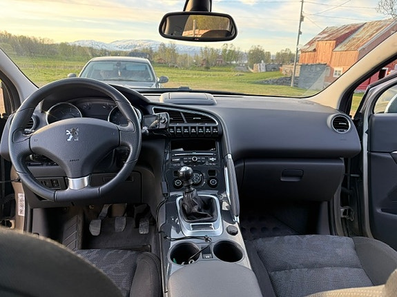 Peugeot 3008 23 of 27