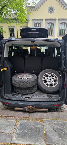 Ford Transit Custom 25 of 30