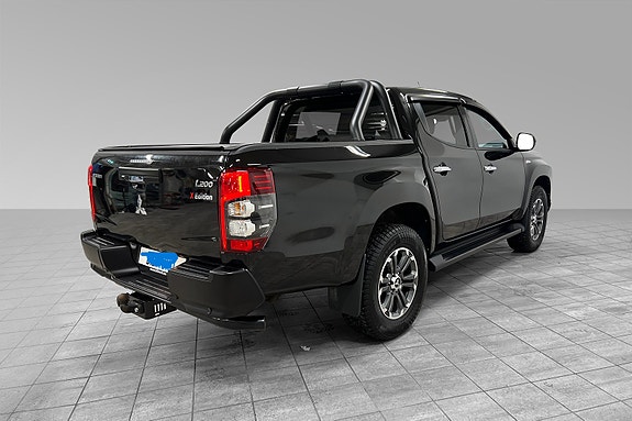 Mitsubishi L200 9 of 23