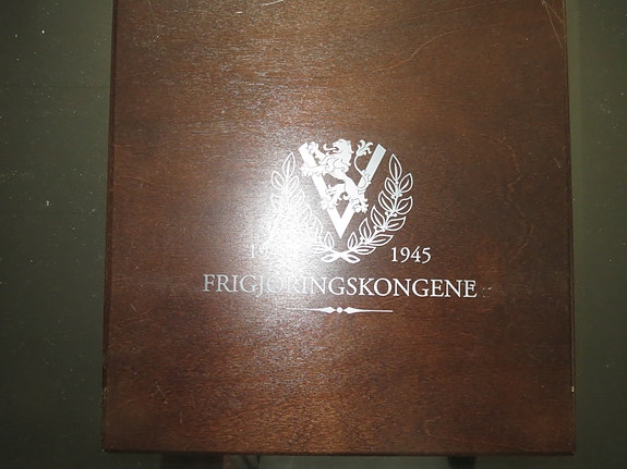 Product image 2 of 7