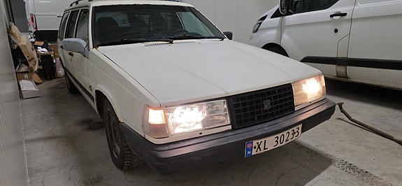 Volvo 940 4 of 5