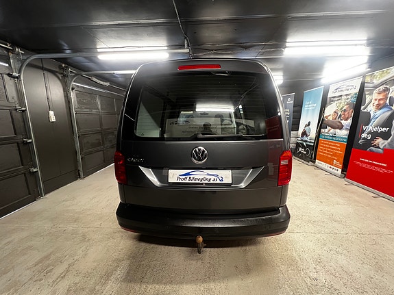 Volkswagen Caddy Maxi 14 of 30