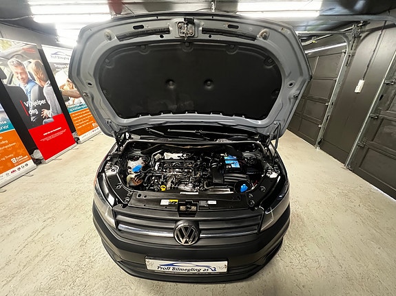 Volkswagen Caddy Maxi 10 of 30