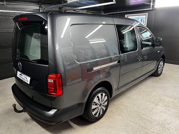 Volkswagen Caddy Maxi 6 of 30