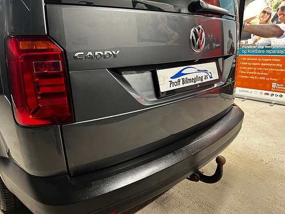 Volkswagen Caddy Maxi 19 of 30