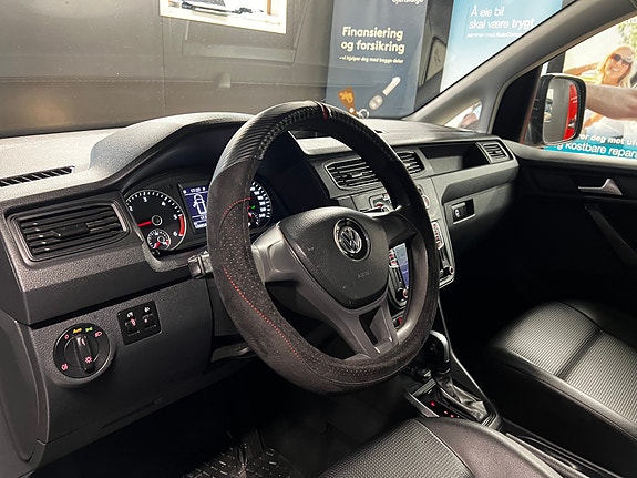 Volkswagen Caddy Maxi 29 of 30