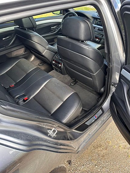 BMW M550d 24 of 24
