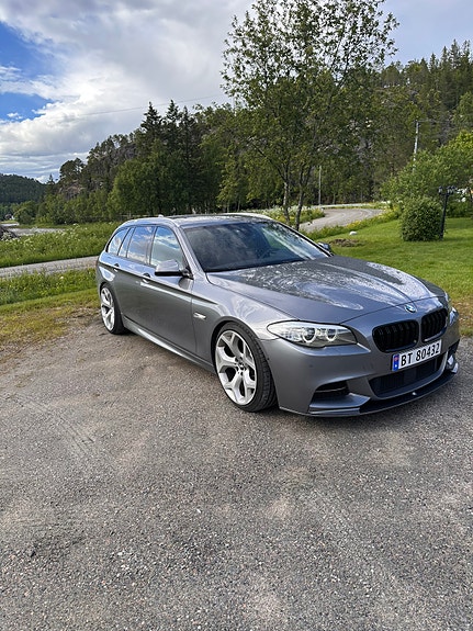 BMW M550d 3 of 24