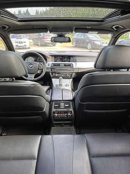 BMW M550d 12 of 24