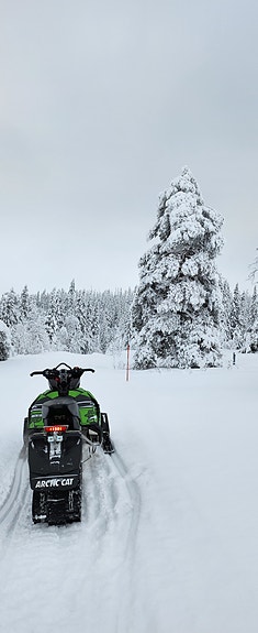 Arctic-cat XF 9000 Crosstour 3 of 12