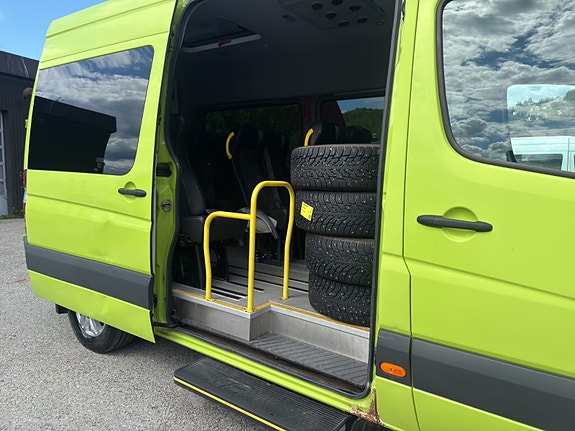 Mercedes-Benz Sprinter 7 of 30