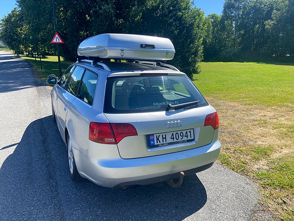 Audi A4 4 of 7