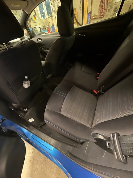 Nissan Leaf 6 of 10