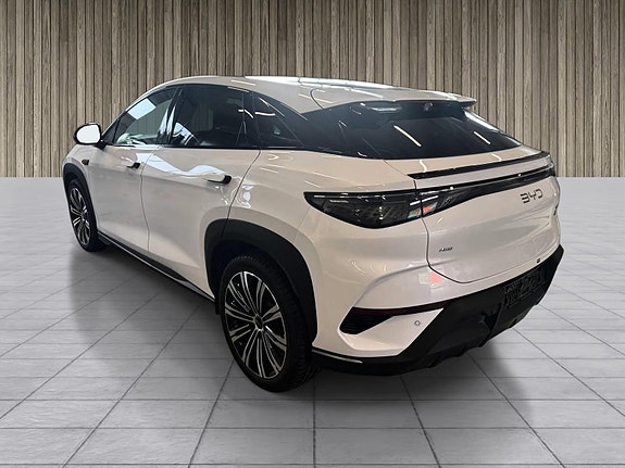 BYD Sealion 7 3 of 5