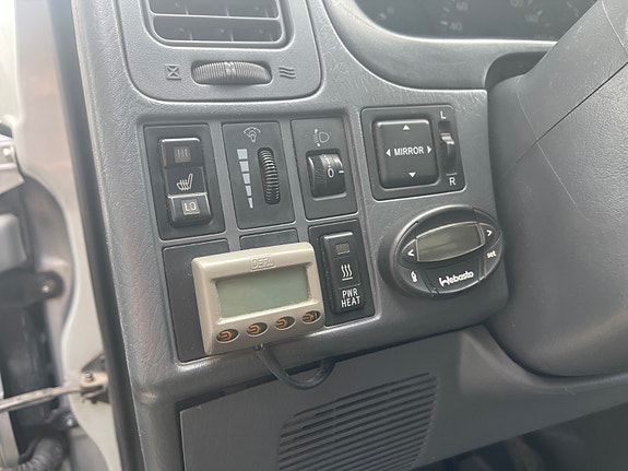 Toyota HiAce 13 of 30