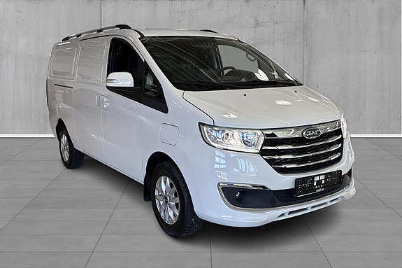 JAC M3EV 3 of 5