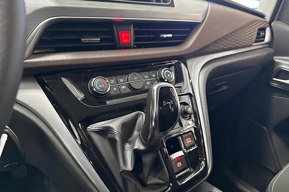 JAC M3EV 10 of 18