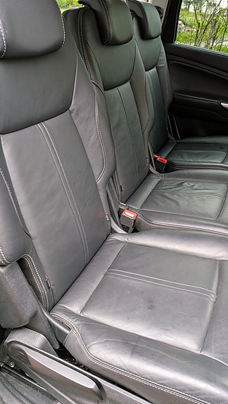 Ford Galaxy 10 of 17