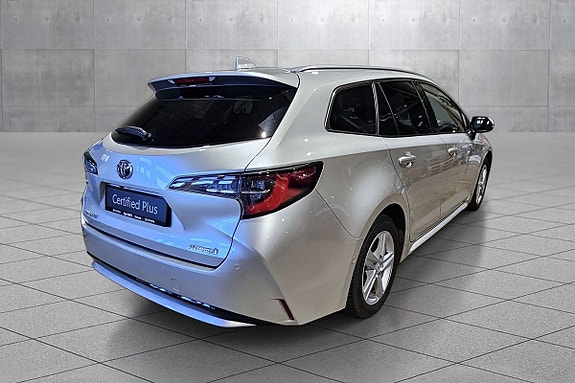 Toyota Corolla 5 of 21