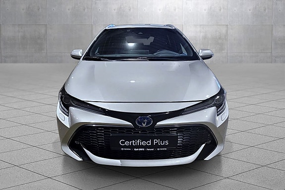 Toyota Corolla 8 of 21