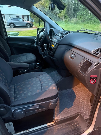 Mercedes-Benz Vito 113 12 of 20