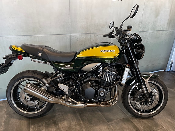 Kawasaki Z 900 RS 5 of 5