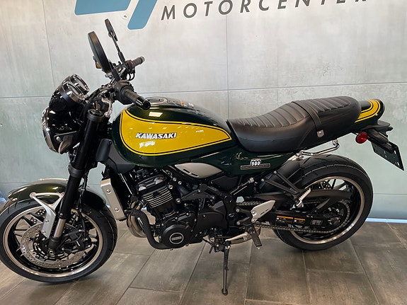 Kawasaki Z 900 RS 8 of 11