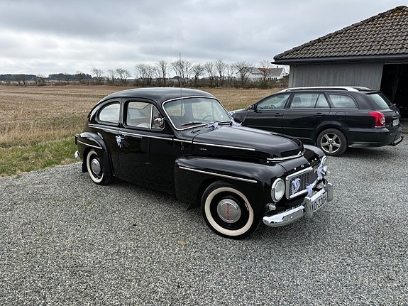 Volvo PV 16 of 24