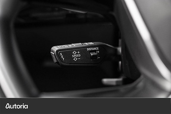 Audi e-tron 18 of 28