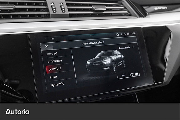 Audi e-tron 20 of 28
