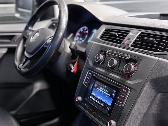 Volkswagen Caddy 13 of 25