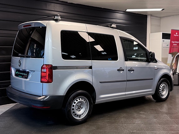 Volkswagen Caddy 8 of 25