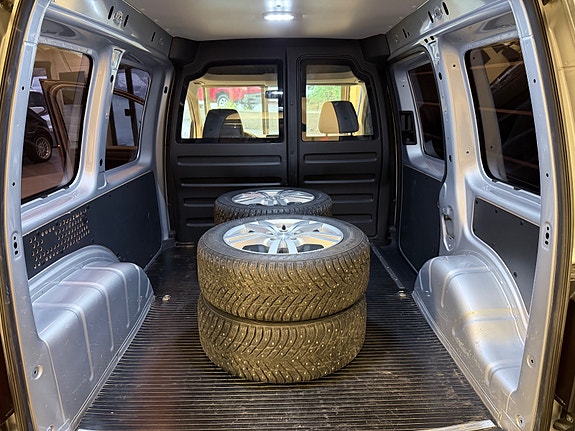 Volkswagen Caddy 23 of 25