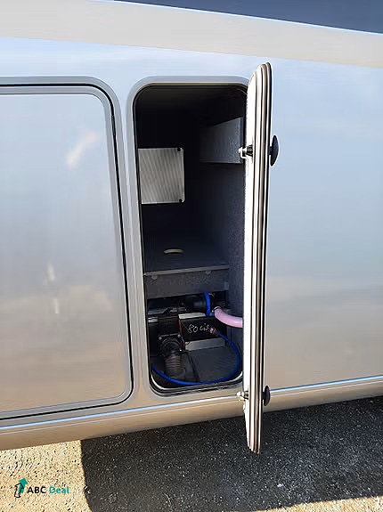 Frankia Platin MB2 QB | UTSTYRSBOMBE!! | 3.0/190hk/RWD | Hydr.st.ben | Alde+AC | QB+senkeseng | H.feste | Solc+Inverter | Utv.dusj | Skinn | 26 of 30