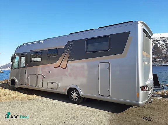 Frankia Platin MB2 QB | UTSTYRSBOMBE!! | 3.0/190hk/RWD | Hydr.st.ben | Alde+AC | QB+senkeseng | H.feste | Solc+Inverter | Utv.dusj | Skinn | 4 of 30
