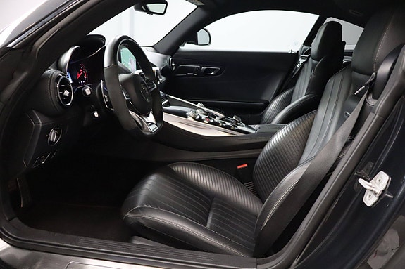 Mercedes-Benz AMG GT S 23 of 30
